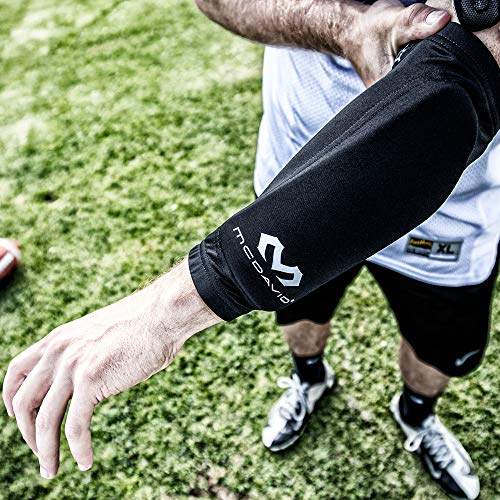 McDavid Rival Forearm Padded salves Pair Football Hand and Arm Pads
