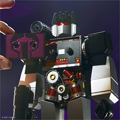 Super7 Transformers Bumblebee (G1 Full Color) 10 in Super Cyborg Figure