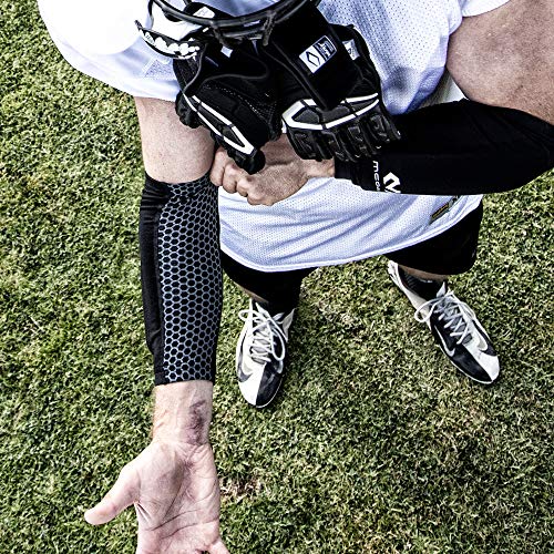 McDavid Rival Forearm Padded salves Pair Football Hand and Arm Pads